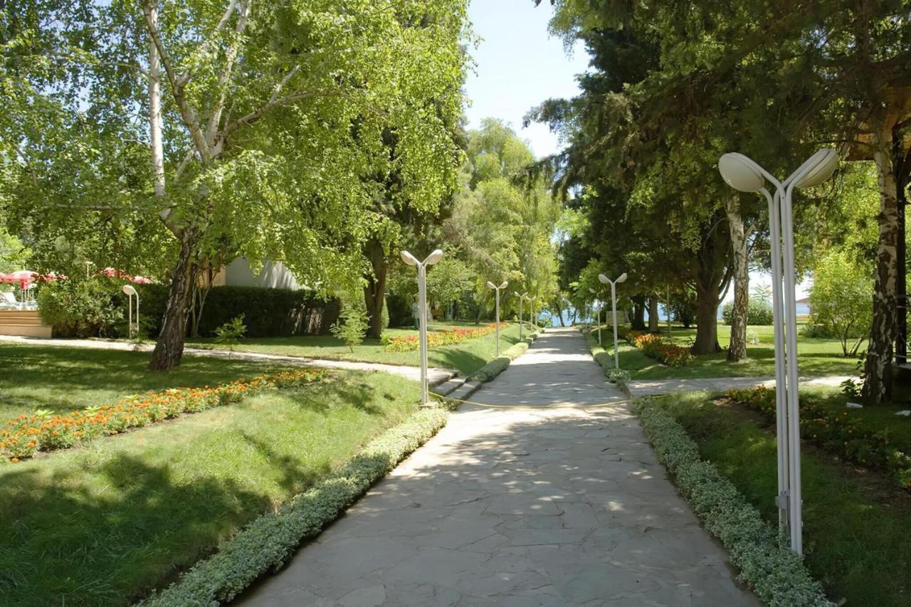 Oasis Park Hotel - New Managment Nesebar Exterior foto