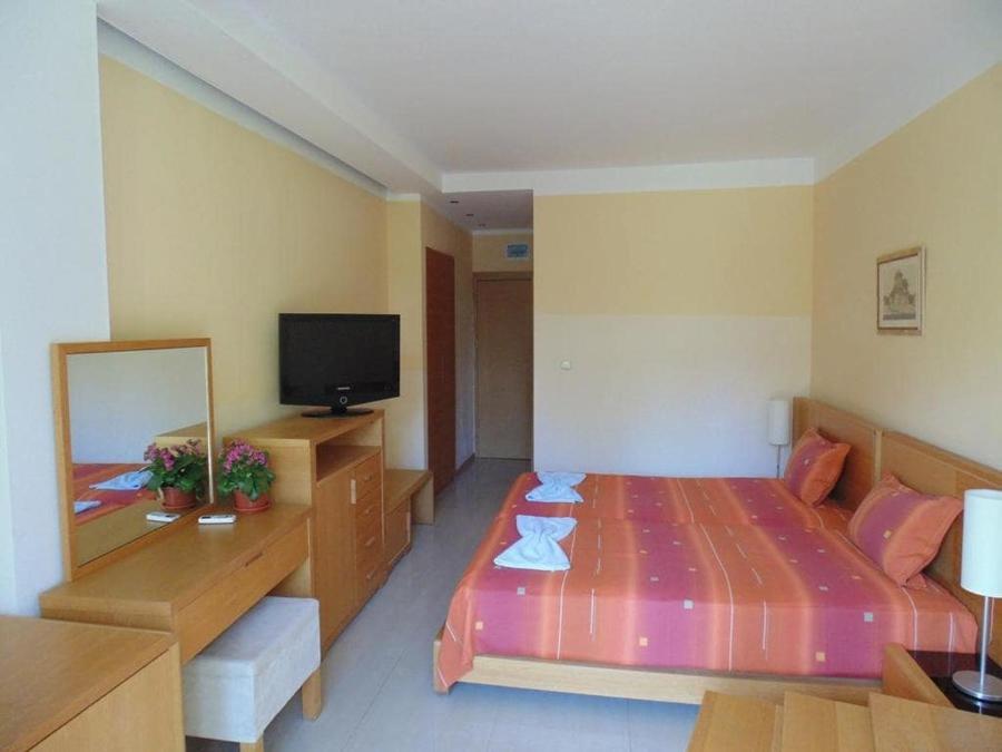 Oasis Park Hotel - New Managment Nesebar Exterior foto