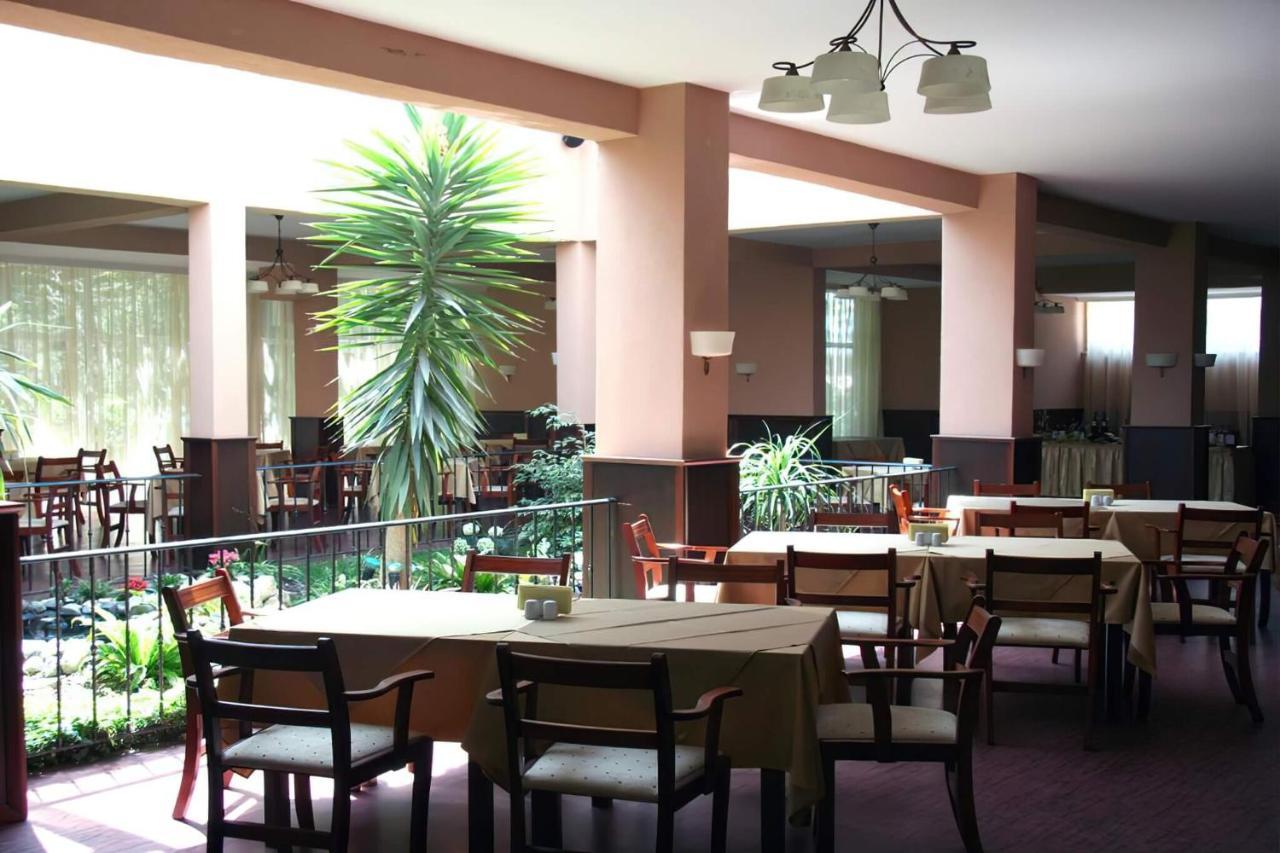 Oasis Park Hotel - New Managment Nesebar Exterior foto